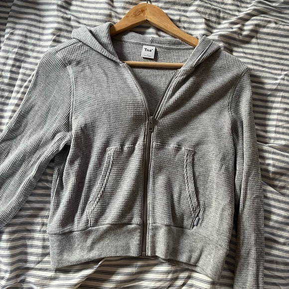 TNA ARITZIA Waffle Hoodie Sweatshirt Zip Up Grey - Picture 4 of 4
